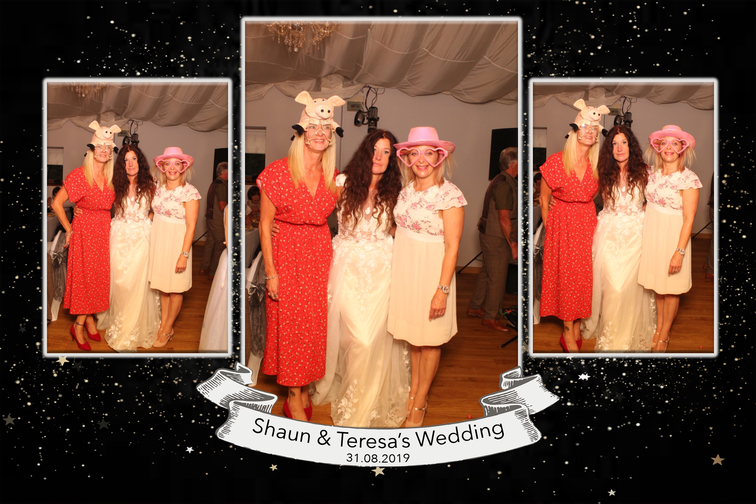 Sean and Teresa | View more photos from the event at images.mobile-photo-booth.com/u/MobilePhotoBoothUK/Sean-and-Teresa